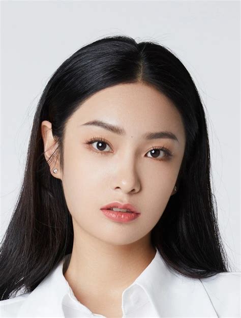 Ninuwang .